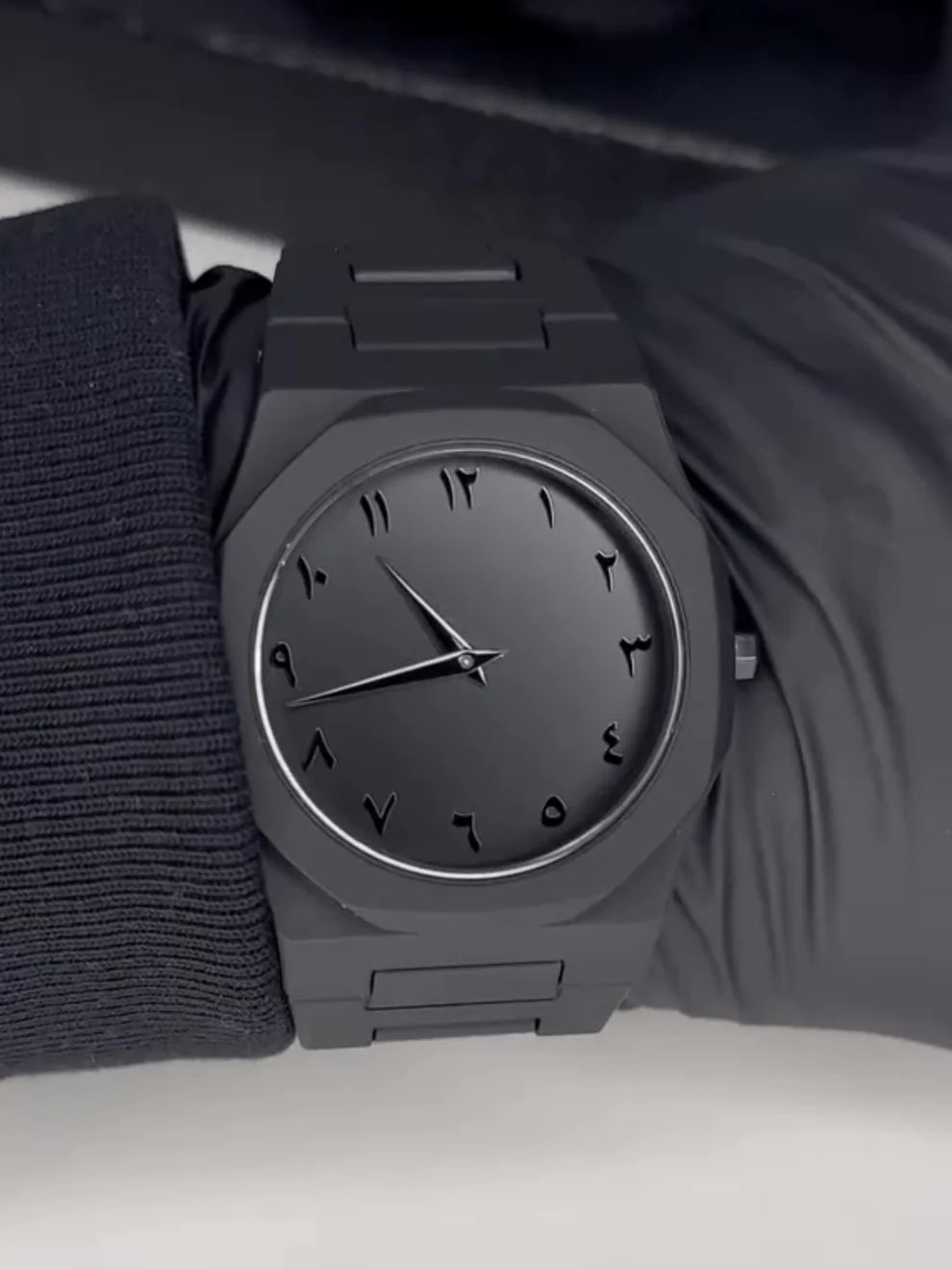 Arabic Aura Watch – The Ultimate Black Aesthetic Timepiece